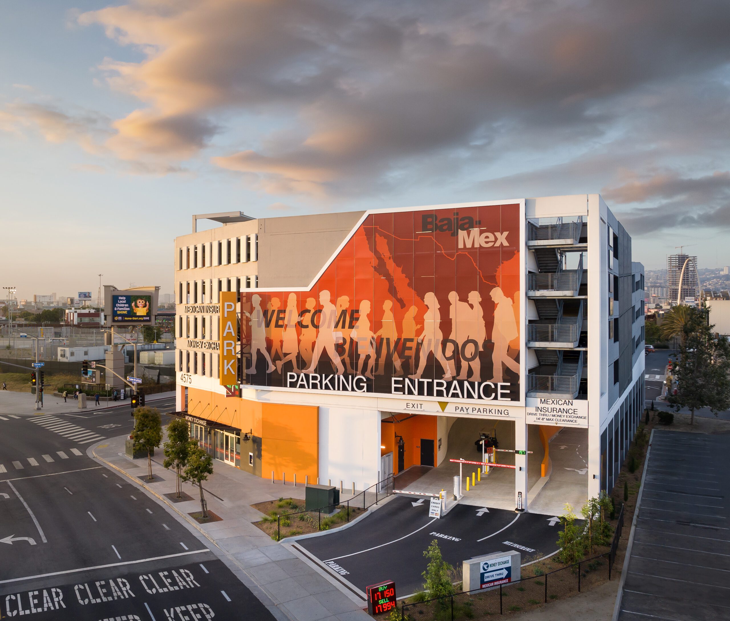 ped-west-parking-24-7-border-parking-in-san-ysidro-near-pedwest